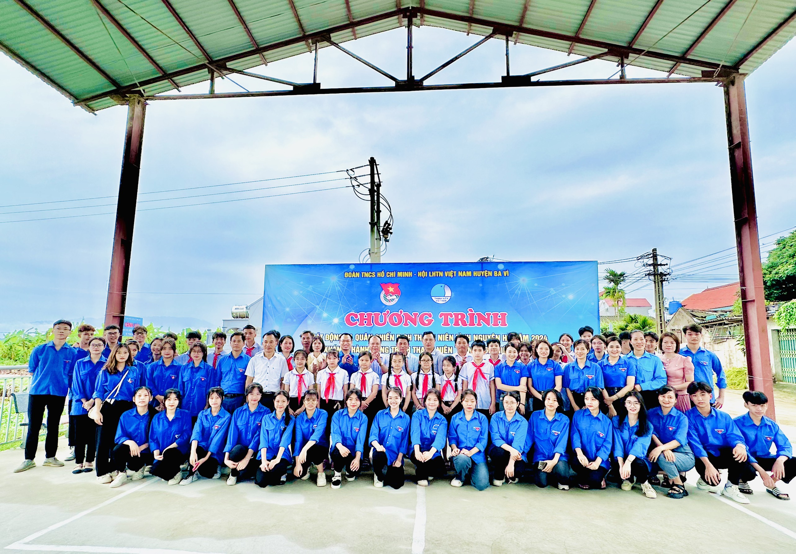 KHÁNH THÀNH CÔNG TRÌNH THANH NIÊN “SÂN CHƠI THIẾU NHI” TẠI XÃ TÒNG BẠT